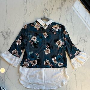 ELLE FLORAL TOP SZ M
